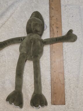 Long-legged ugly frog schoolbag pendant doll keychain plush